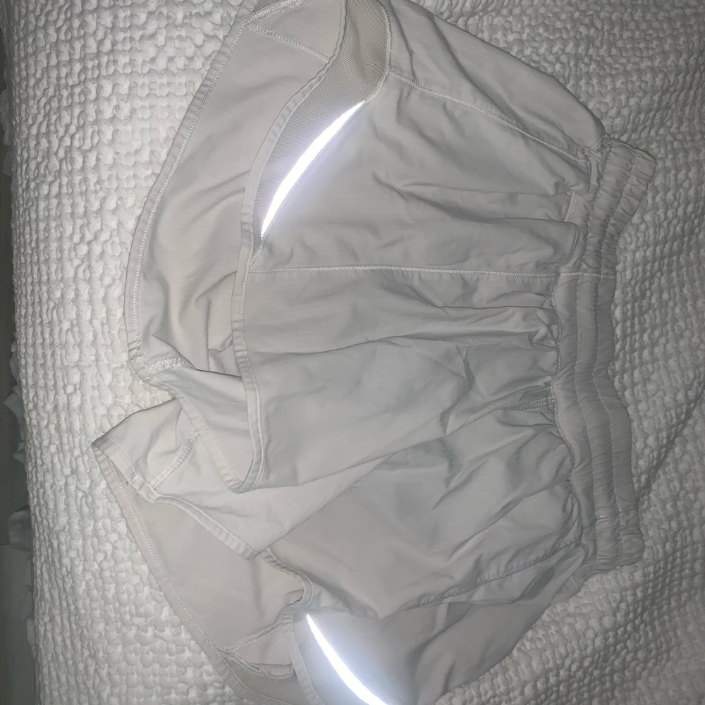 white lululemon shorts